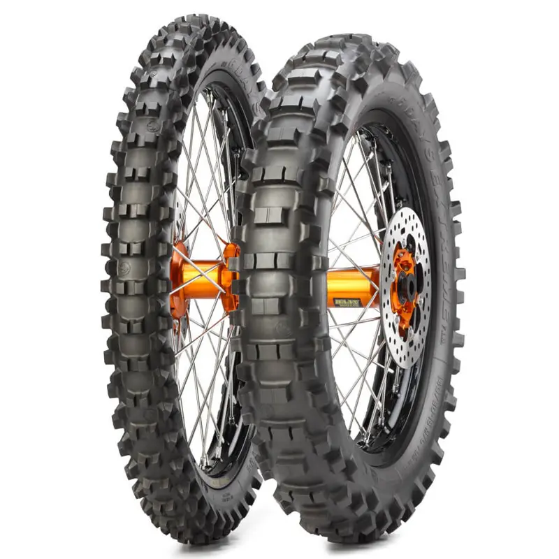Летние мотошины Metzeler MCE 6 Days Extreme Super Soft 90/100 R21 57M Передняя Эндуро