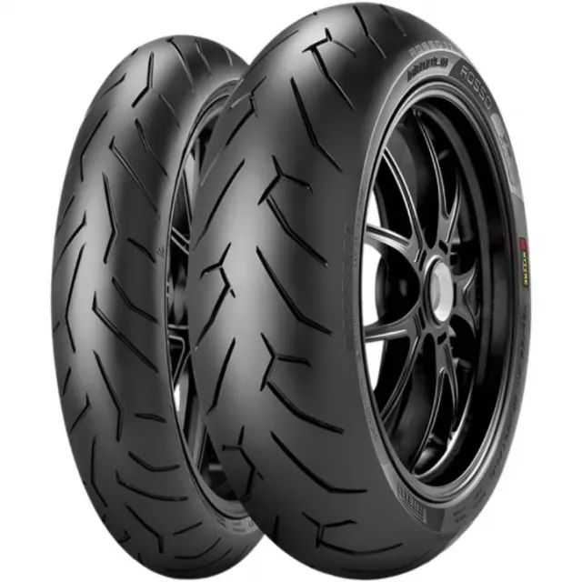 Летние мотошины Pirelli Diablo Rosso II 130/70 R17 62H Задняя Спорт