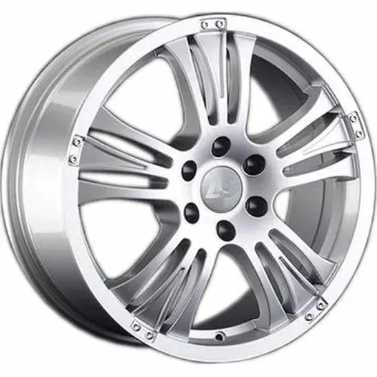 Диски LS 900 8x18 5*114.3 ET55 DIA73.1 Silver Литой